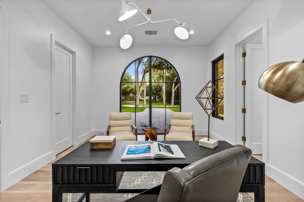 Forest Hills thumbnail 8